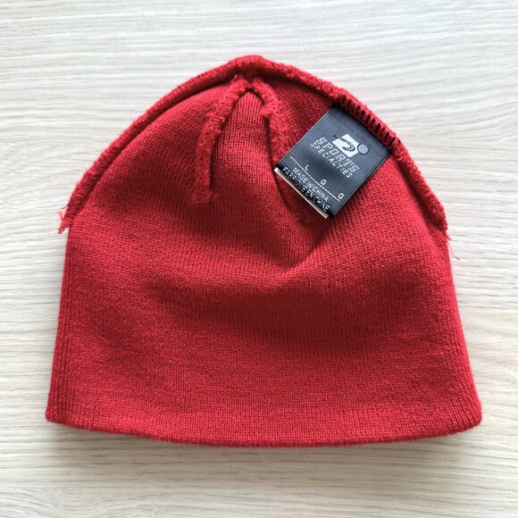 Kids Hockey Canada 2010 Vancouver Olympics Hat - Picture 6 of 6